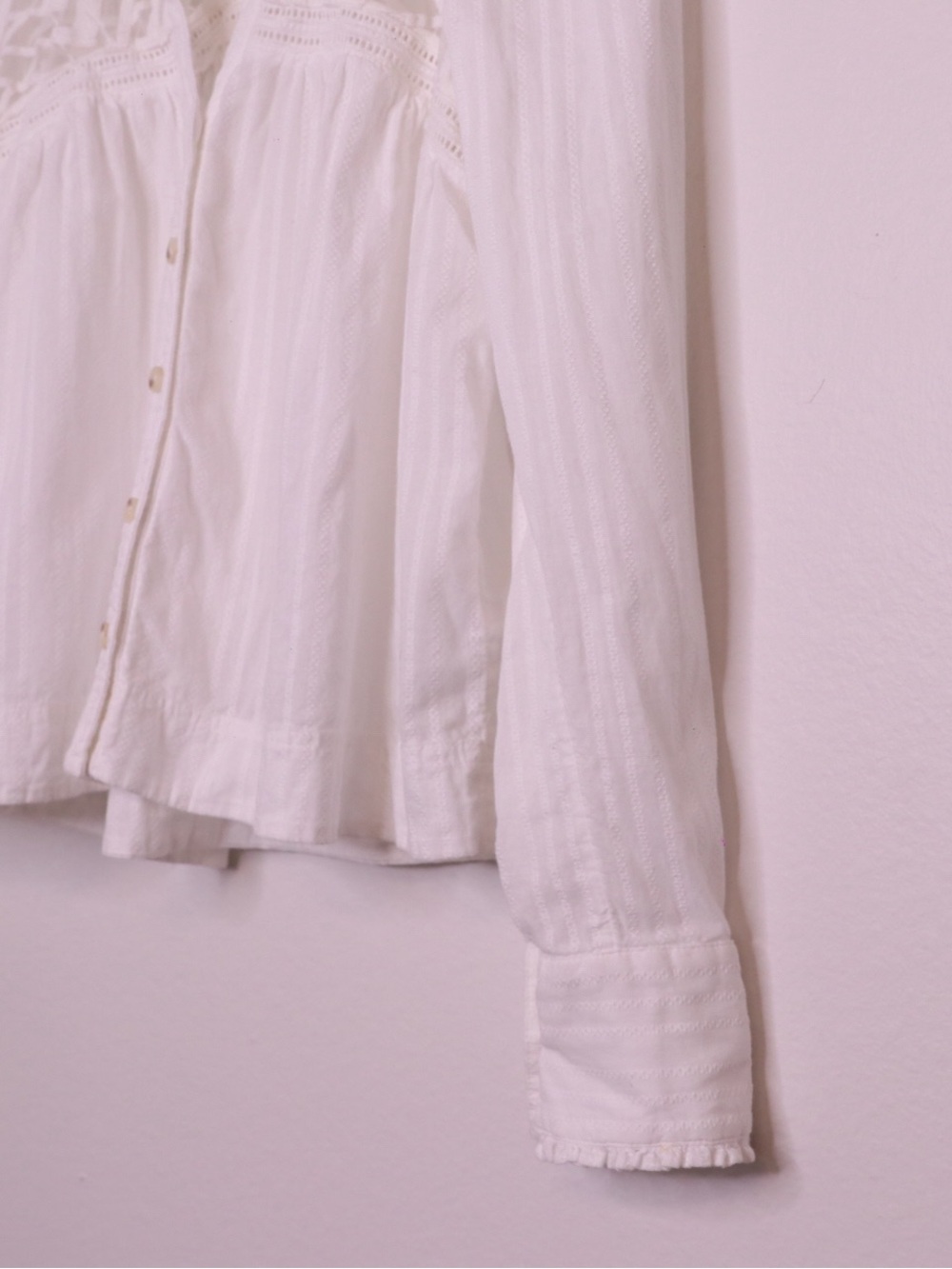 Pilcro Anthropologie White Embroidered Cotton Blouse Size 8 - Picture 4 of 8